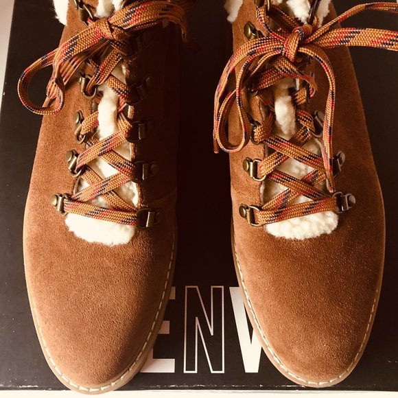 Like new!-RENVY Lace up Suede ankle Boots-cognac brown 9.5 - Picture 5 of 6